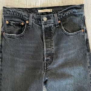 Levi’s Ribcage Straight Ankle Black Denim Jeans